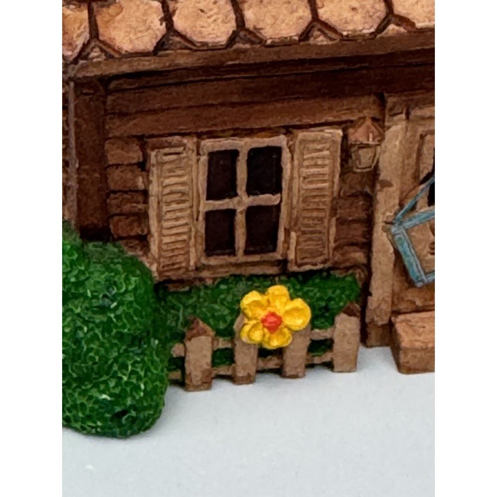Hudson Porcelain Home Sweet Home Figurine Handpainted VTG 1983 Country Cottage‎ - Picture 3 of 15